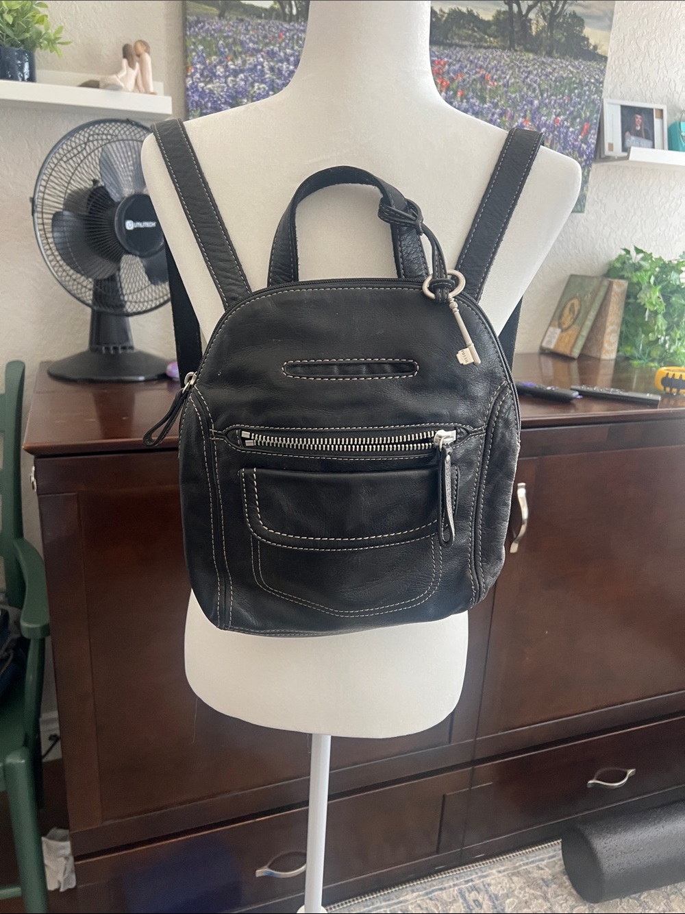 Fossil Black Leather Mini Backpack with Contrast Stitching